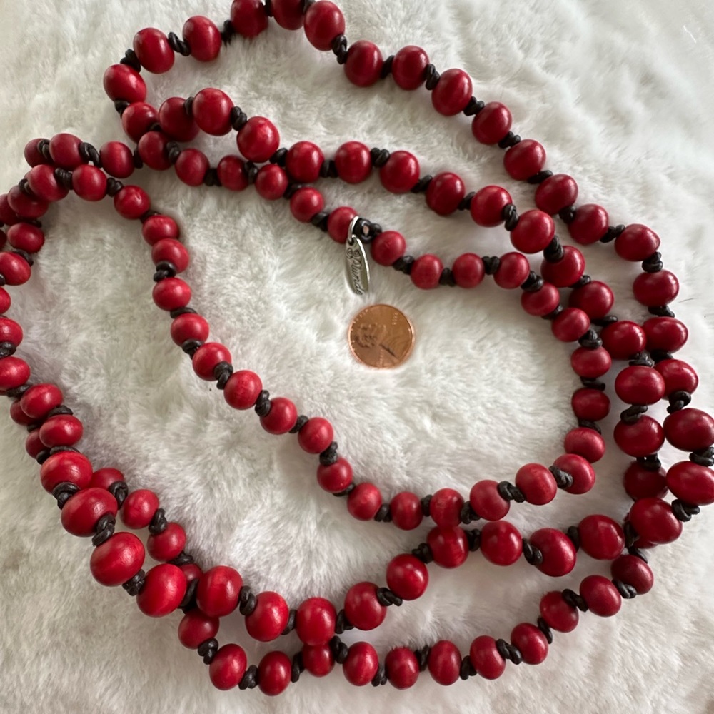 PLUNDER Freedom necklace